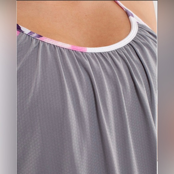 🍋Like New Lululemon No Limits Tank Fossil/Blurred Blossom Multi Colour - Picture 10 of 11